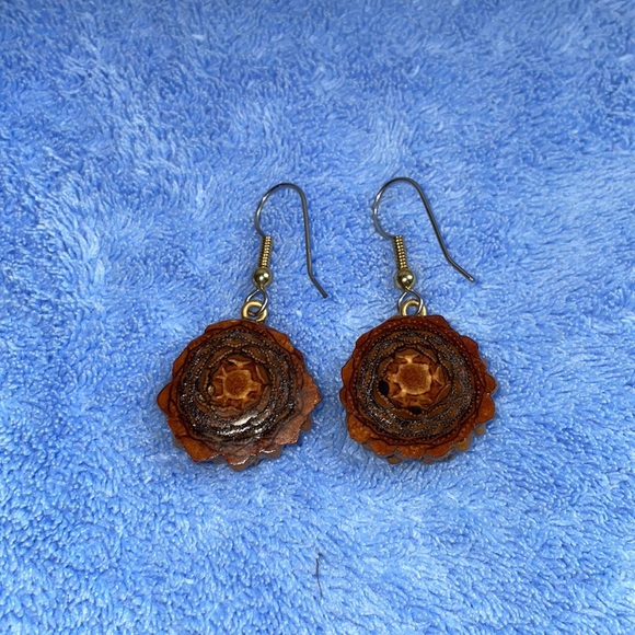 Vintage Handmade Earrings.  Crafted from wild Knobcone Pinecones. - Picture 2 of 4